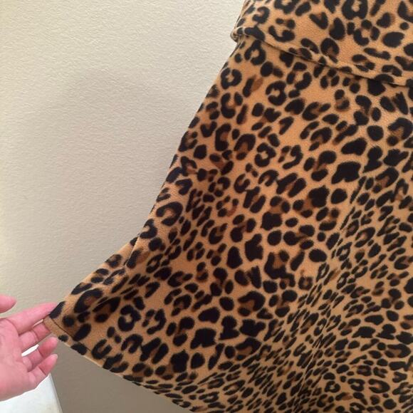 LE MODA Cheetah/Leopard/Animal Print Poncho One Size - Picture 5 of 8